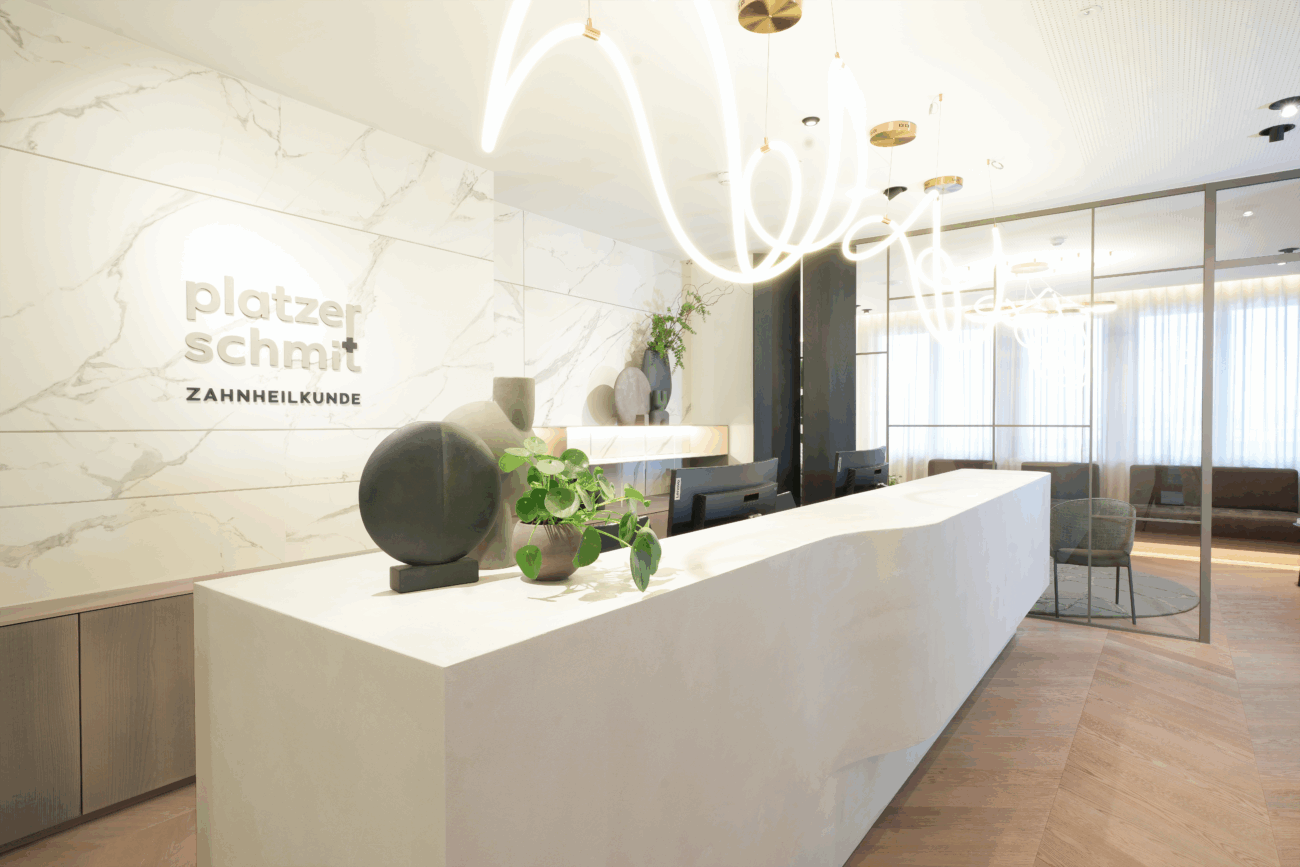 Zahnarztpraxis Platzer + Schmitt und AROMEA Airdesign