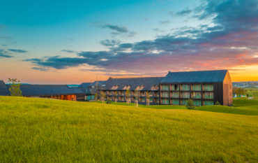 Der Öschberghof im Abendlicht.
